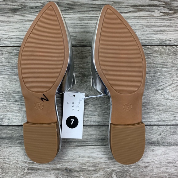 A New Day Pointed Toe Silvers Flat | Slides New - Picture 5 of 8
